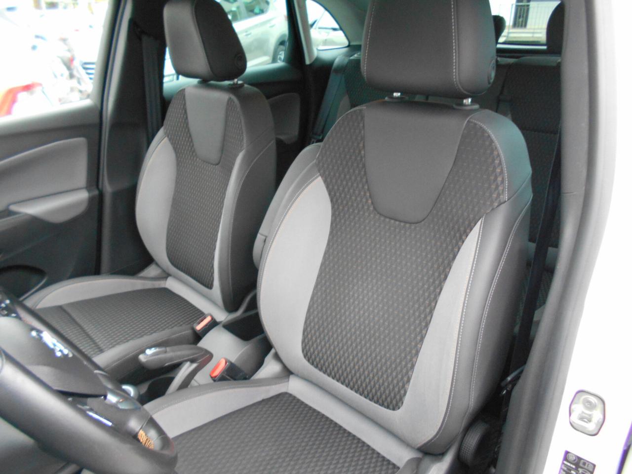 Opel Crossland X 1.6 ECOTEC D 8V Start&Stop Ultimate