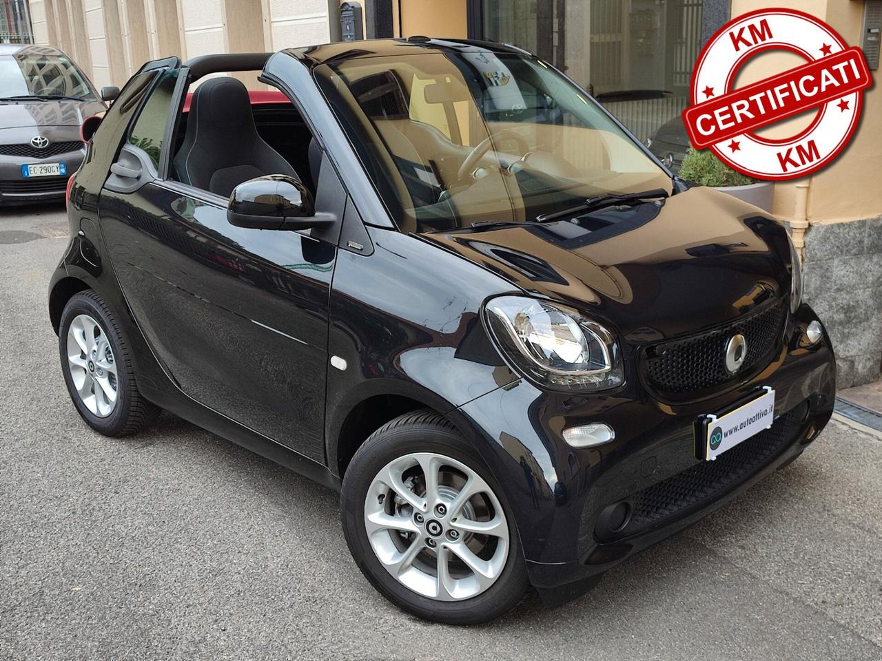 Smart ForTwo 70 1.0 twinamic cabrio Passion Capote Rossa Ok neopatentati