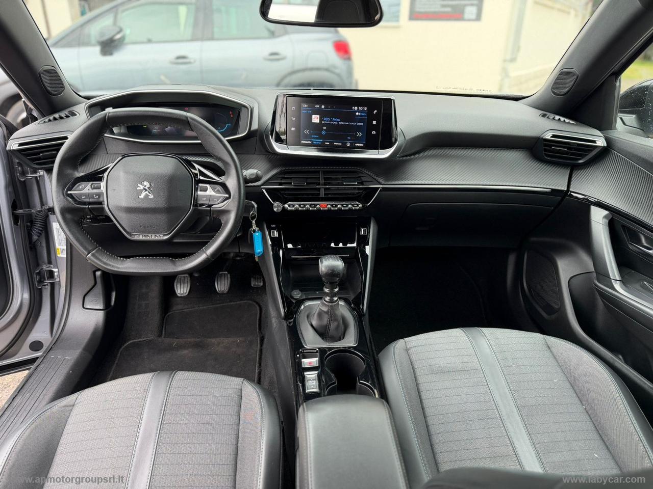 PEUGEOT 2008 PureTech 100 S&S Allure Pack