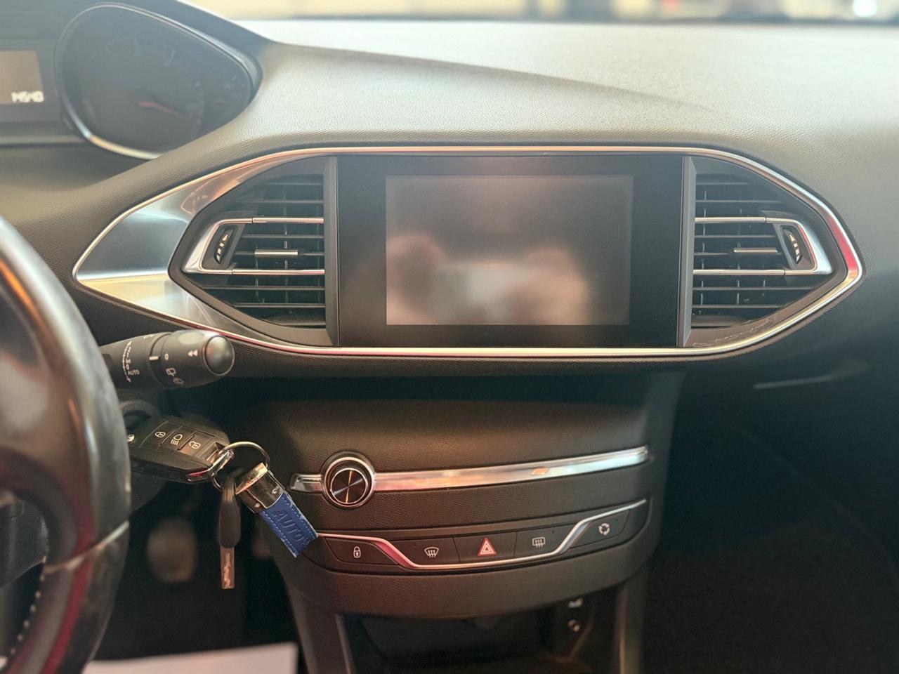 Peugeot 308 BlueHDi 120 S&S SW Active NEOPATENTATI