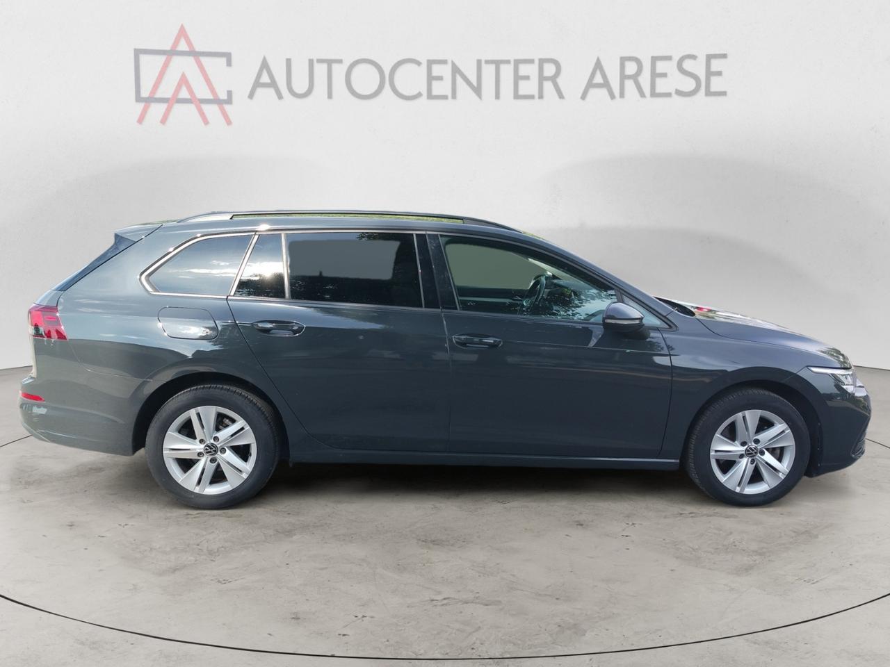 Volkswagen Golf Variant 2.0 tdi Life 115cv dsg