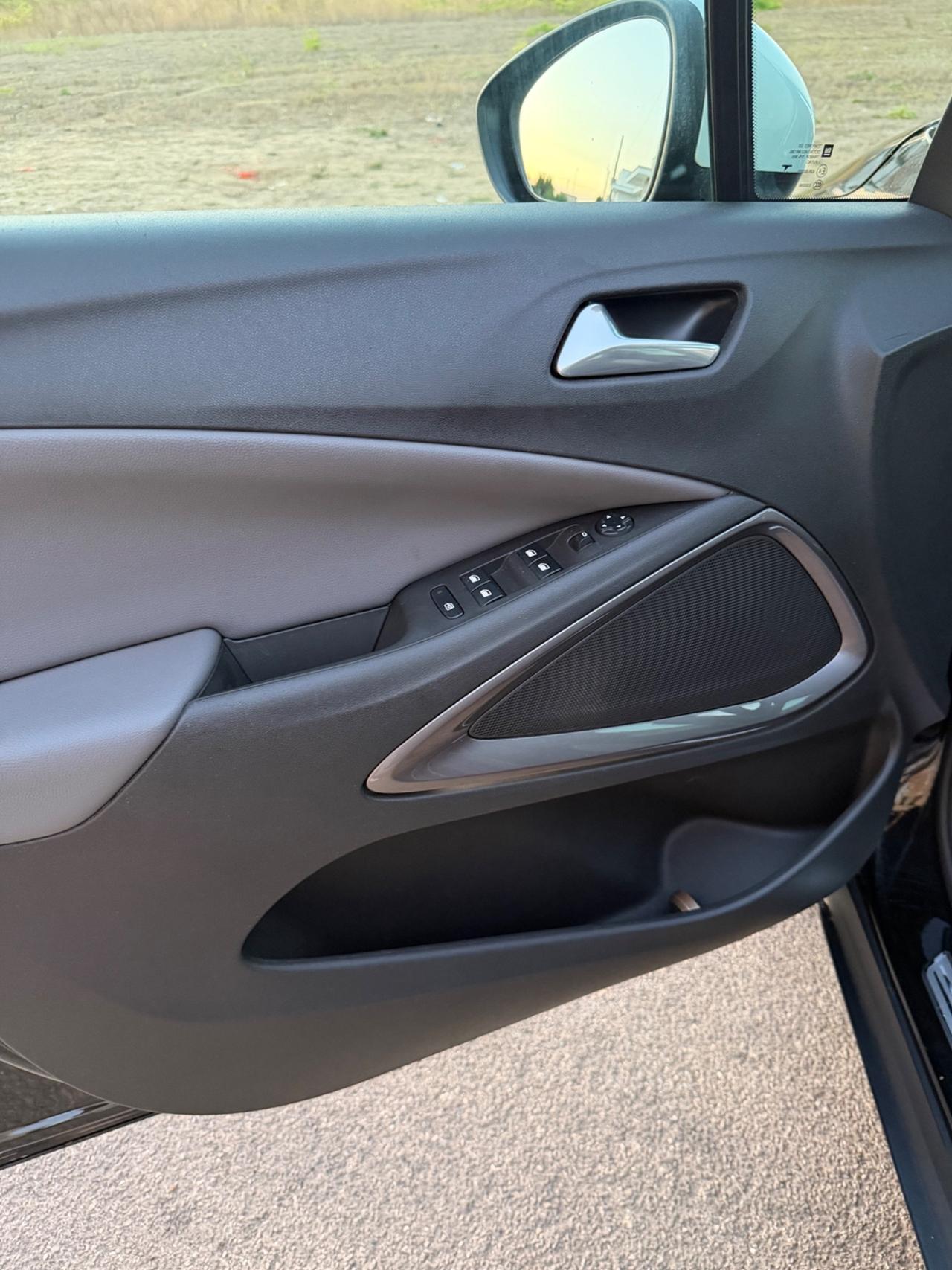 Opel Crossland X 1.2 GPL 12V Innovation