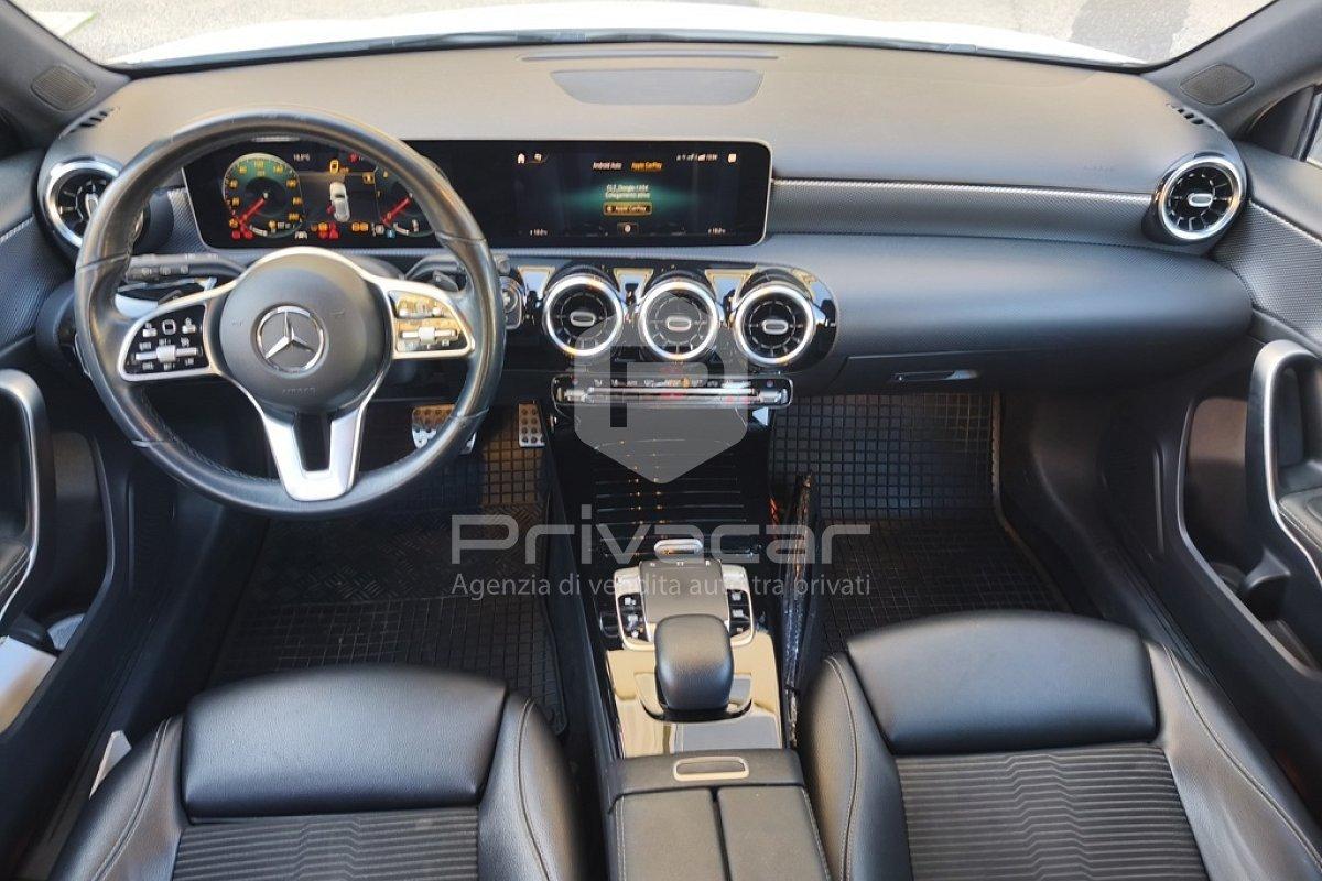 MERCEDES A 180 d Automatic Executive