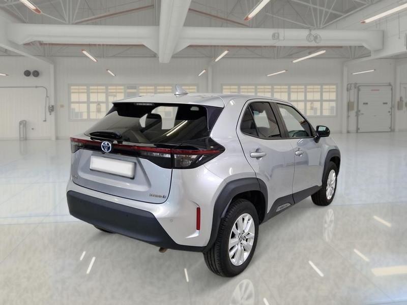 TOYOTA YARIS CROSS 1.5H 92 CV E-CVT BUSINESS SUV