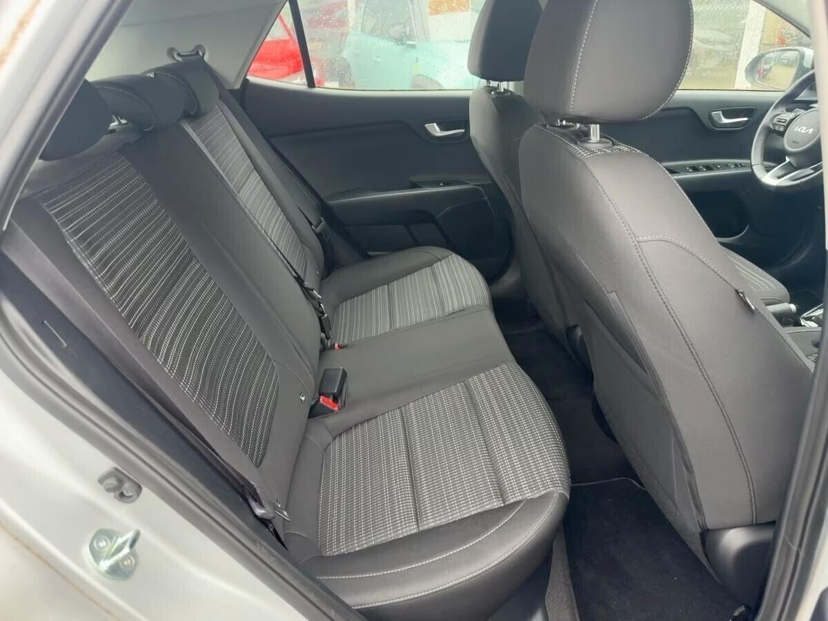 Kia Stonic 1.0 T-GDi 100 CV MHEV MT GT Line ok neo patentati