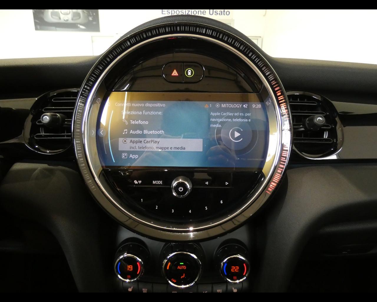 MINI Mini Cabrio (F57) - Mini 1.5 Cooper Classic Cabrio