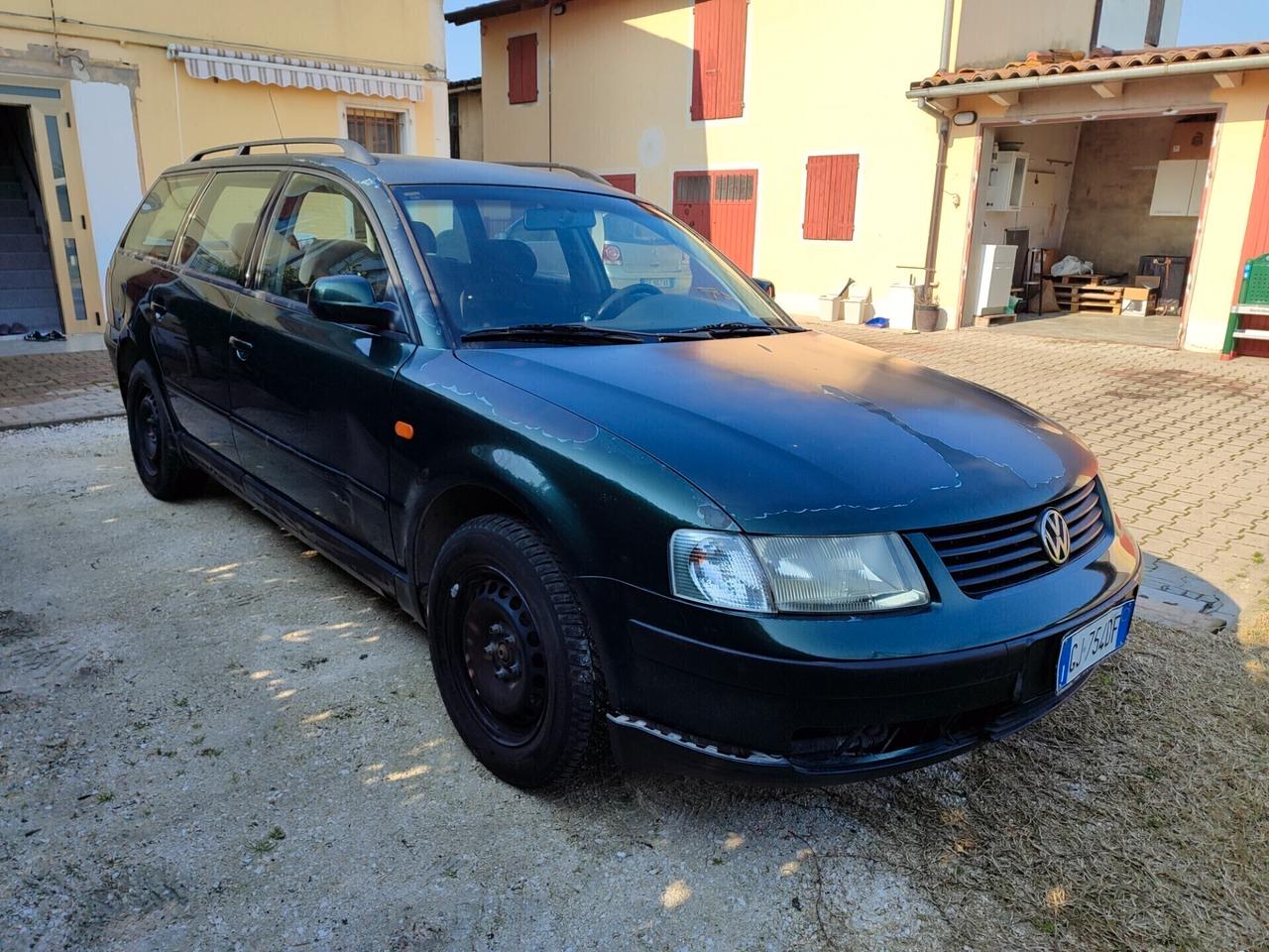 Volkswagen Passat 1.8 Benzina~GANCIO TRAINO