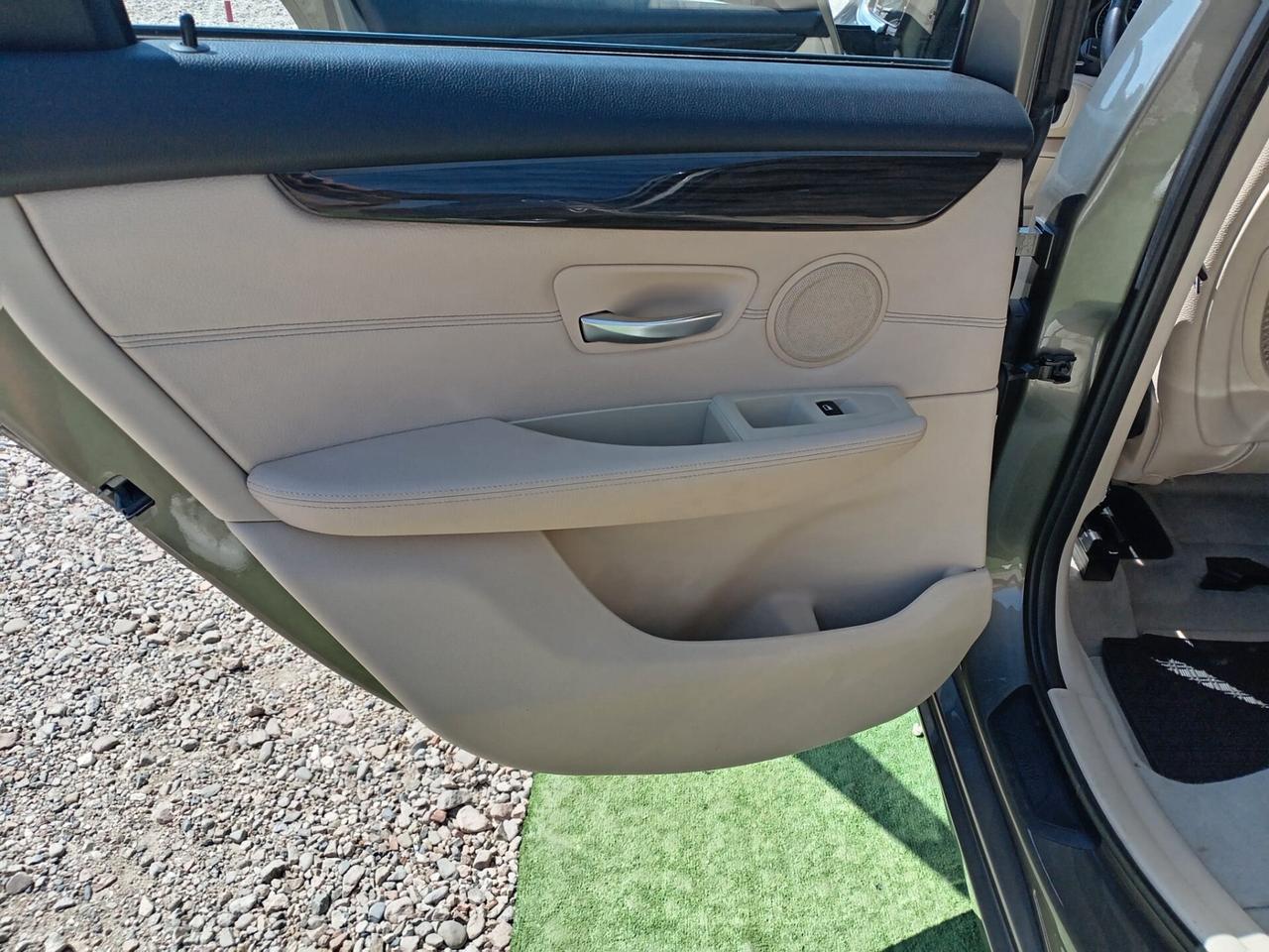 Bmw 218d ACTIVE TOURER LUXURY AUTOMATICA FULL OPTIONAL