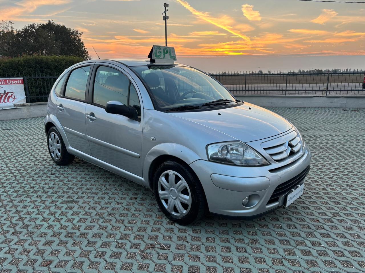 Citroen C3 1.4~GPL~NEOPAT~2009