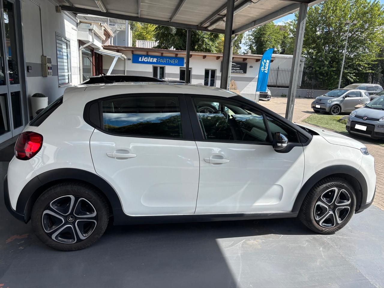 Citroen C3 PureTech 82 GPL Feel