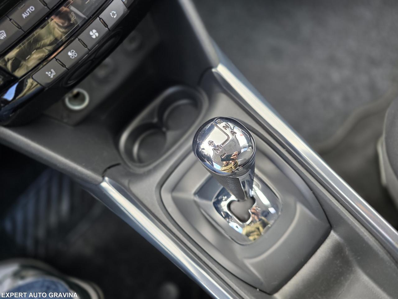 PEUGEOT 2008 ALLURE 1.6hd diesel