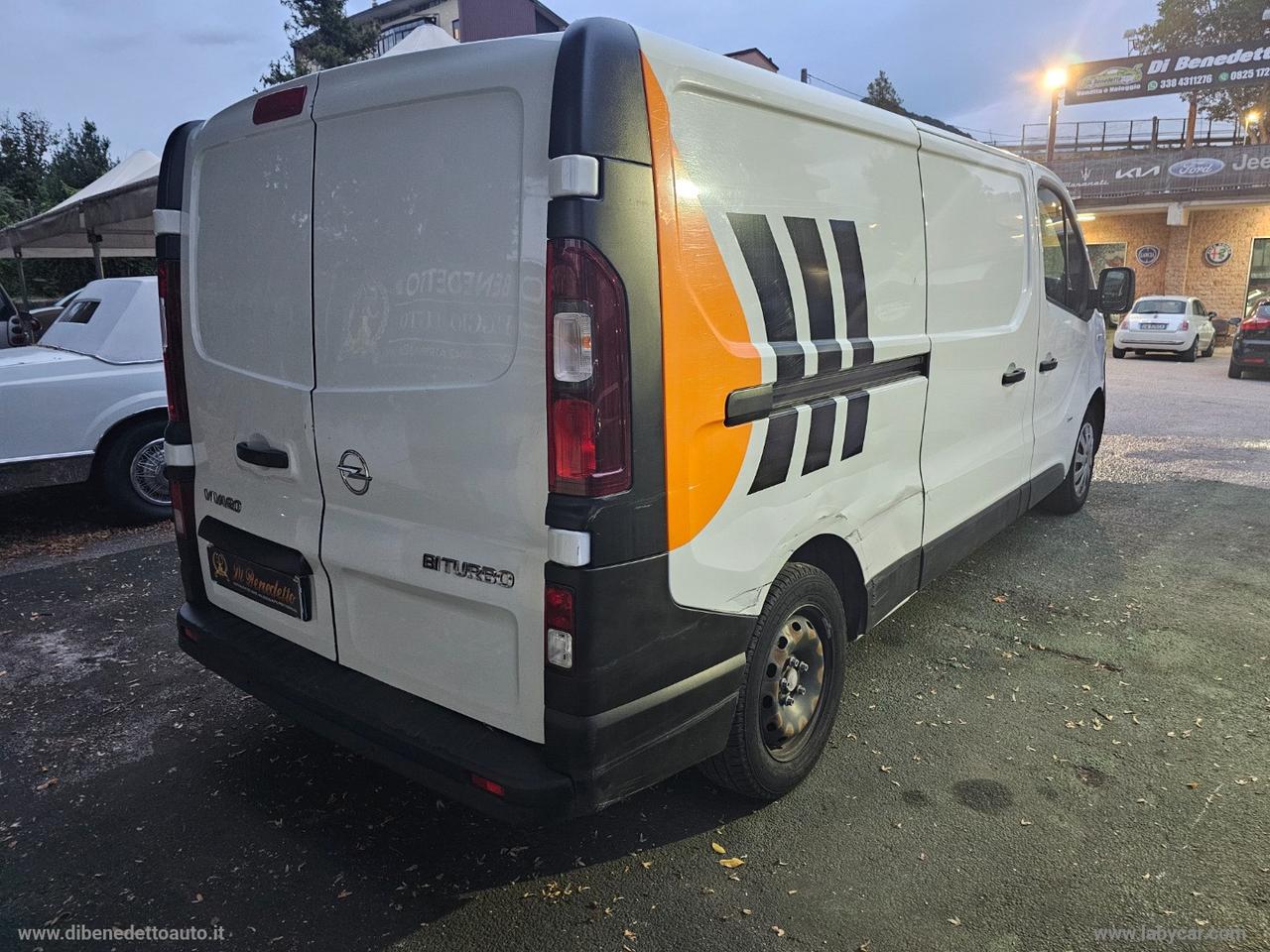 Vivaro 29 1.6 BiT. EcoF. PC-TN Furg. Ed.