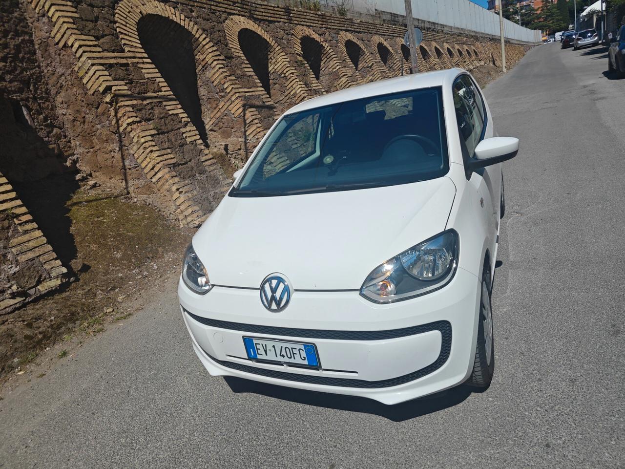 Volkswagen up! 1.0 75 CV 3p. high