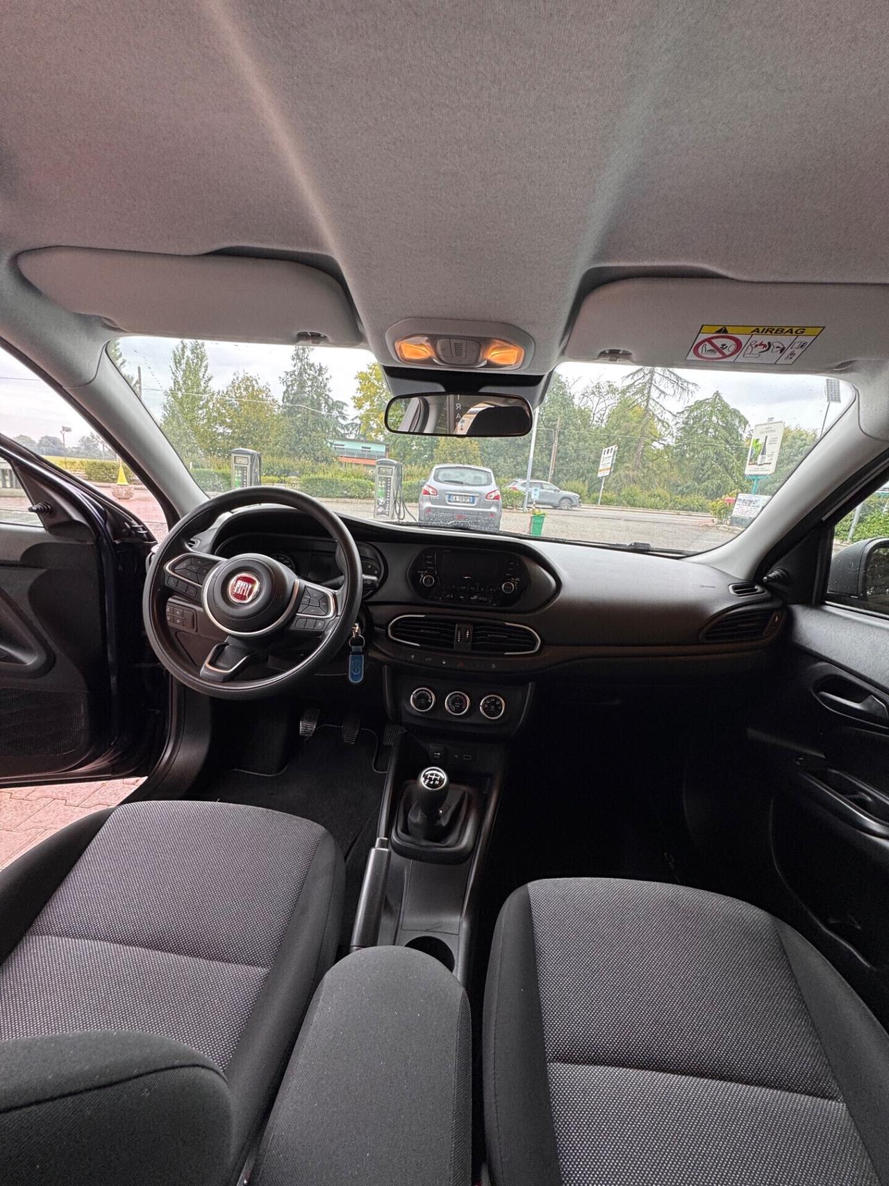 Fiat Tipo 1.0 4 porte life