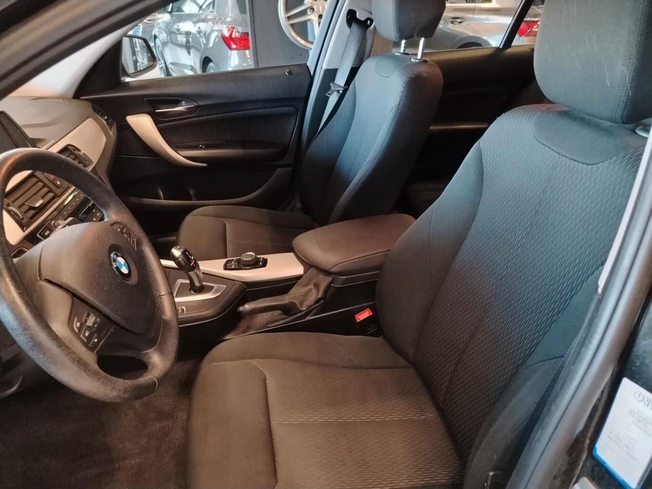 BMW 118 Serie 118d Advantage 5p auto