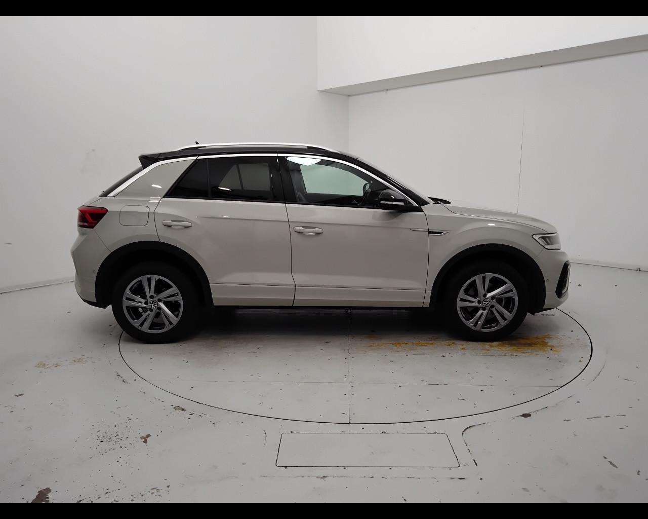 VOLKSWAGEN T-Roc I 2022 - T-Roc 1.0 tsi R-Line 110cv