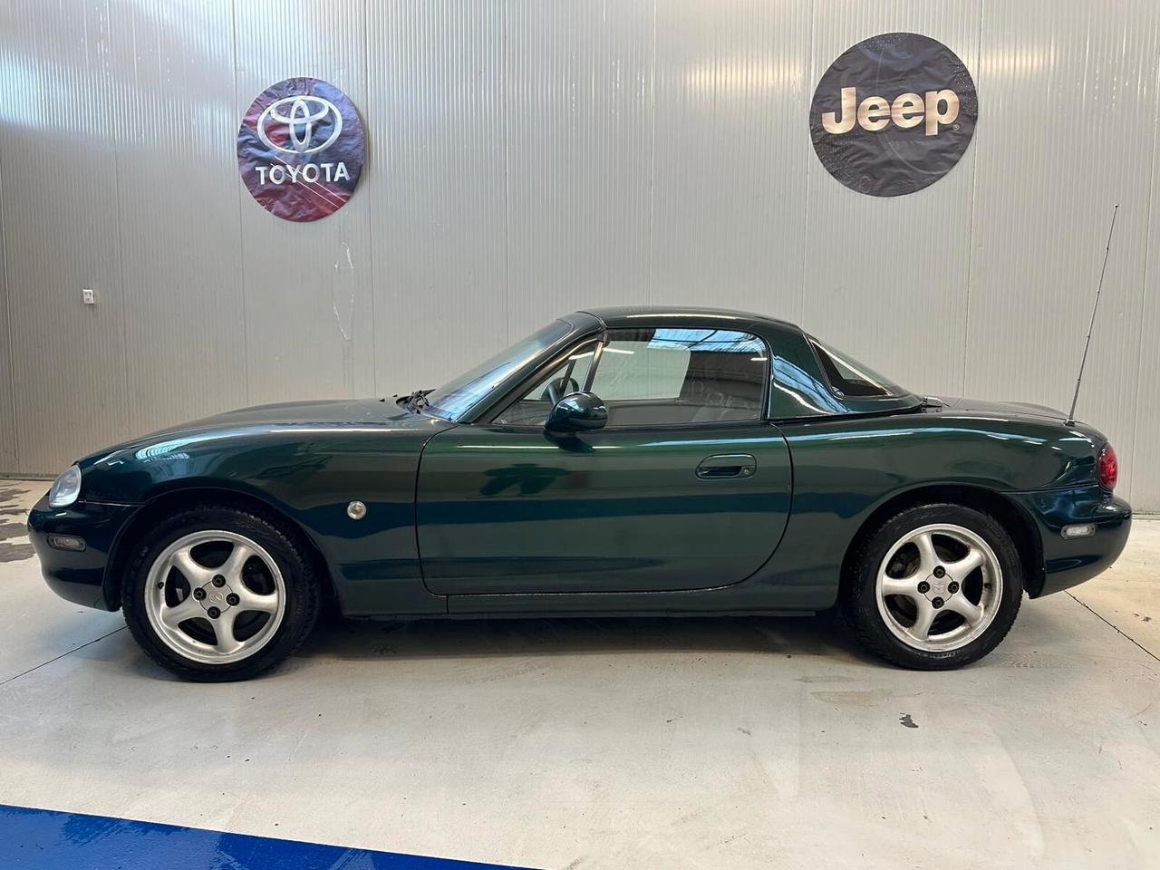 Mazda MX-5 1.6i 16V cat GPL