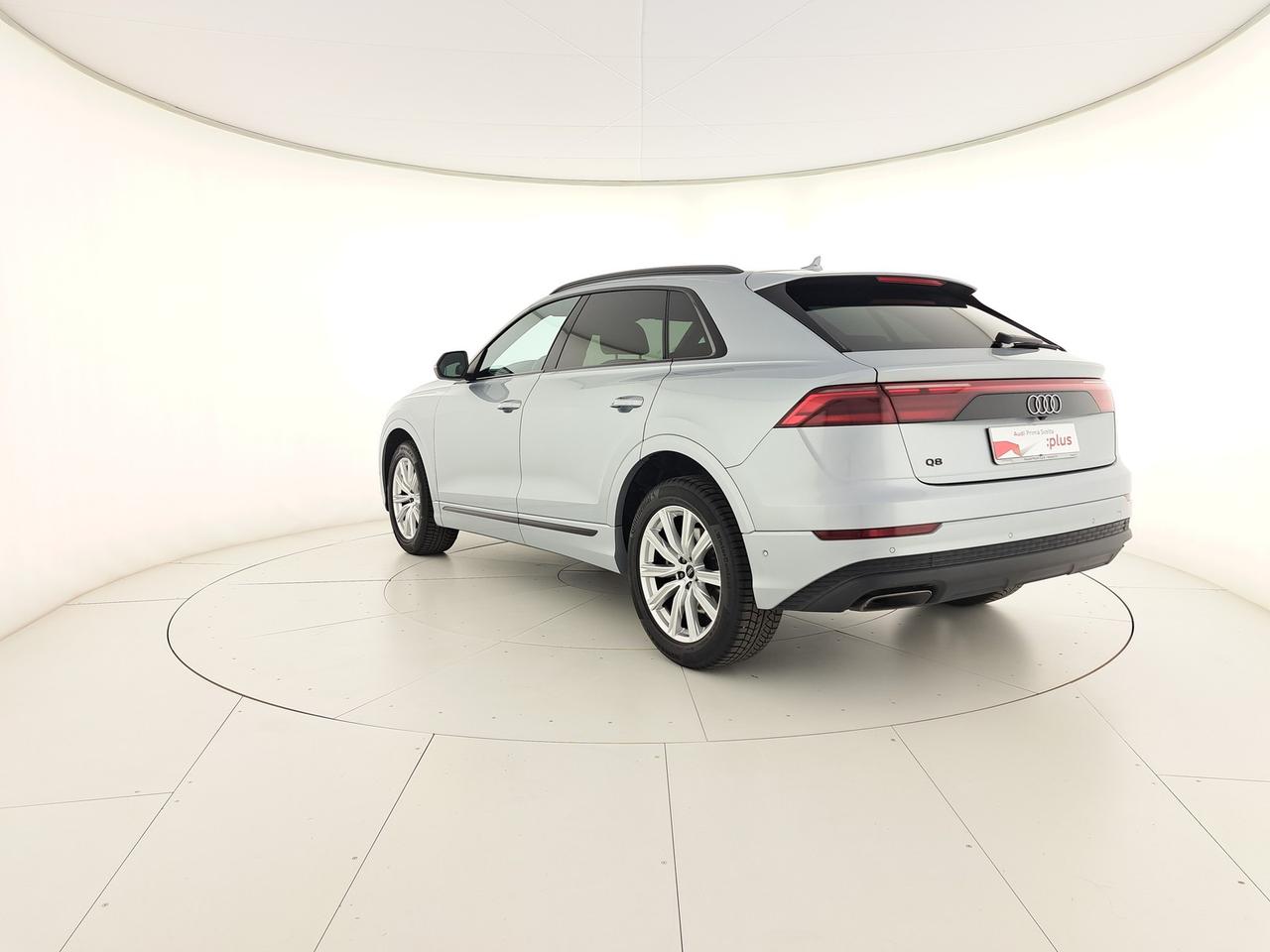 Audi Q8 3.0 tdi mhev s line edition quattro 231cv tiptronic