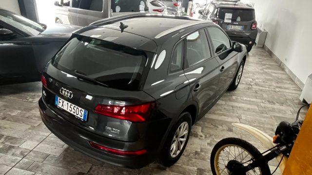 AUDI Q5 35 TDI quattro S tronic Business Sport