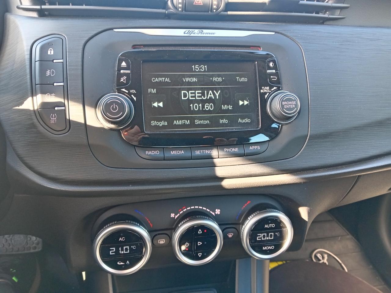 Alfa Romeo Giulietta 1.6 JTDm-2 120 CV Distinctive cambio automatico