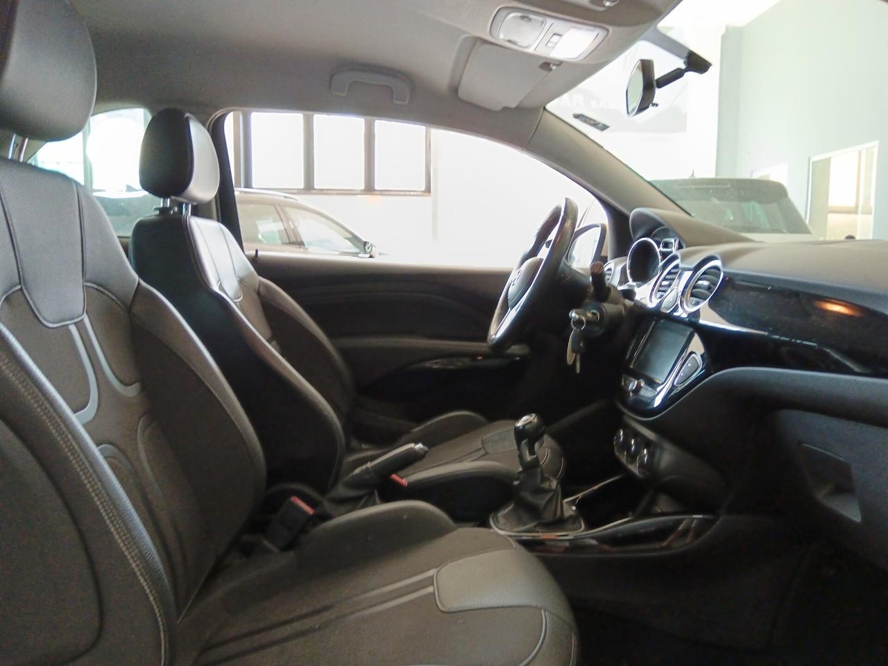 Opel Adam Benz/GPL Manuale