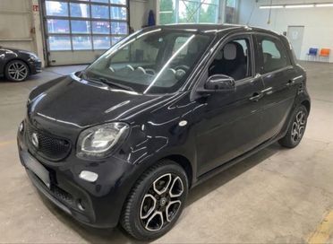 Smart 453 ForFour Passion 1.0 71cv “IN ARRIVO”