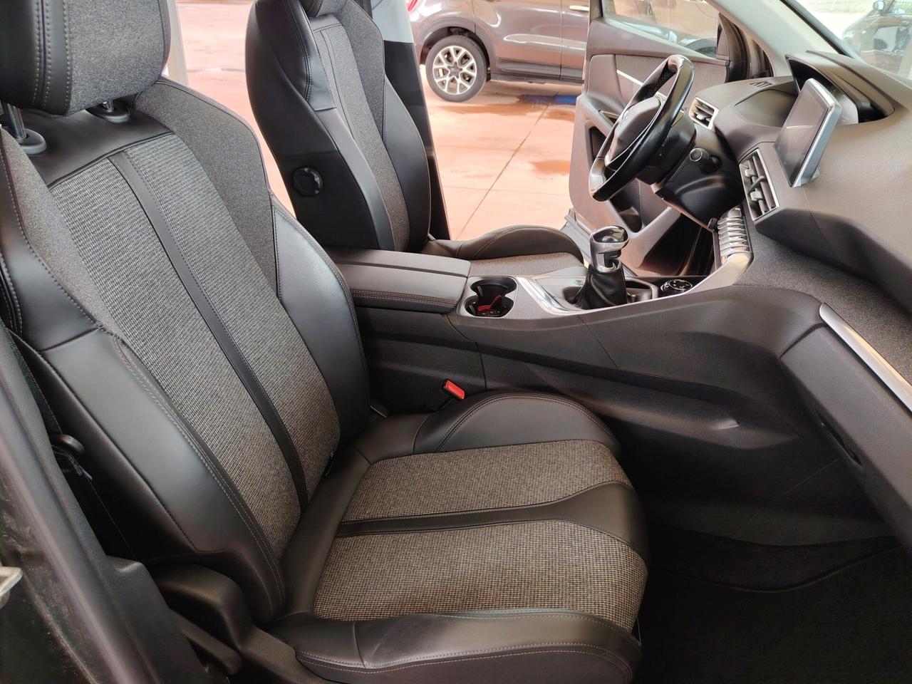 Peugeot 3008 BlueHDi 130 S&S Allure full