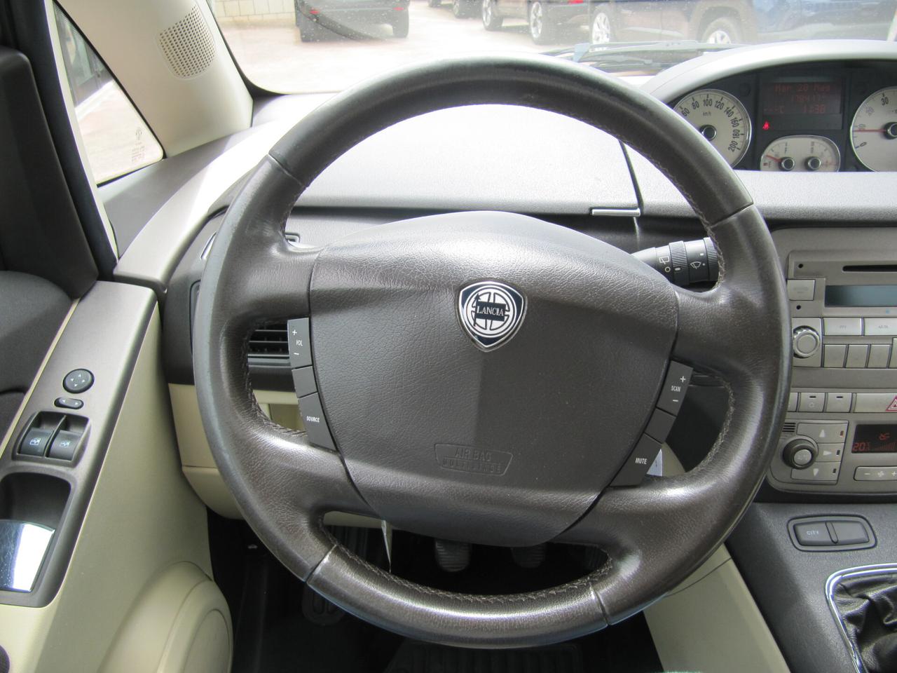 Lancia MUSA 1.3 Multijet 16V Platino
