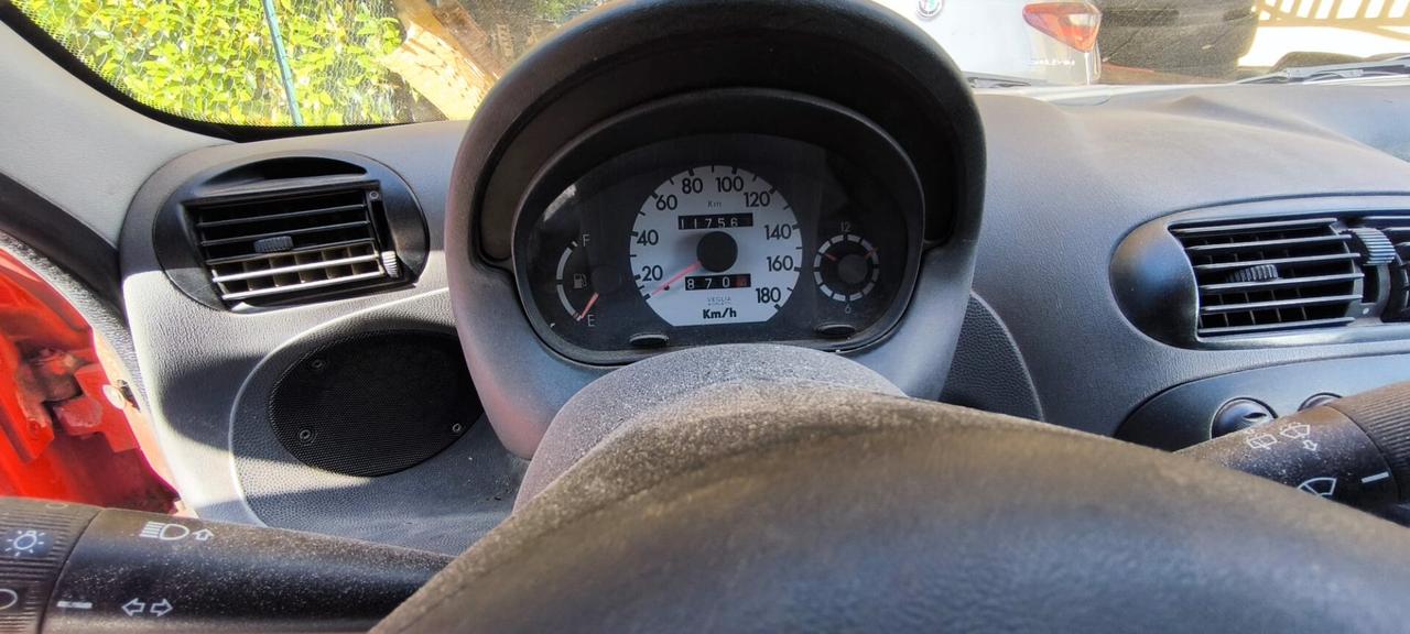 Fiat 600 CON GANCIO TRAINO 900