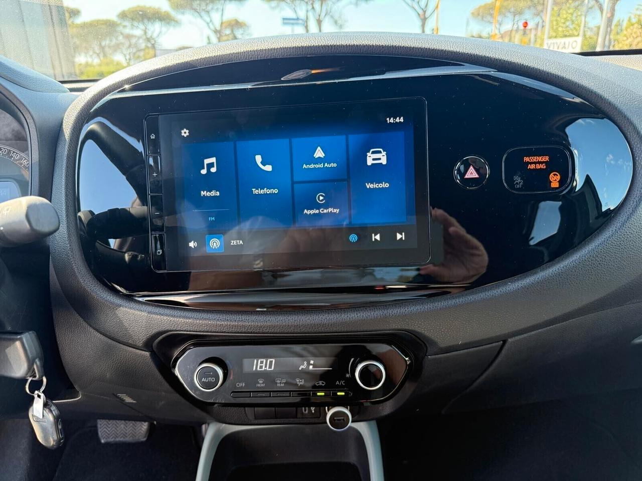 Toyota Aygo X 1.0 VVT-i 72 CV 5 porte Trend S-CVT ADATTA A NEO PATENTATI