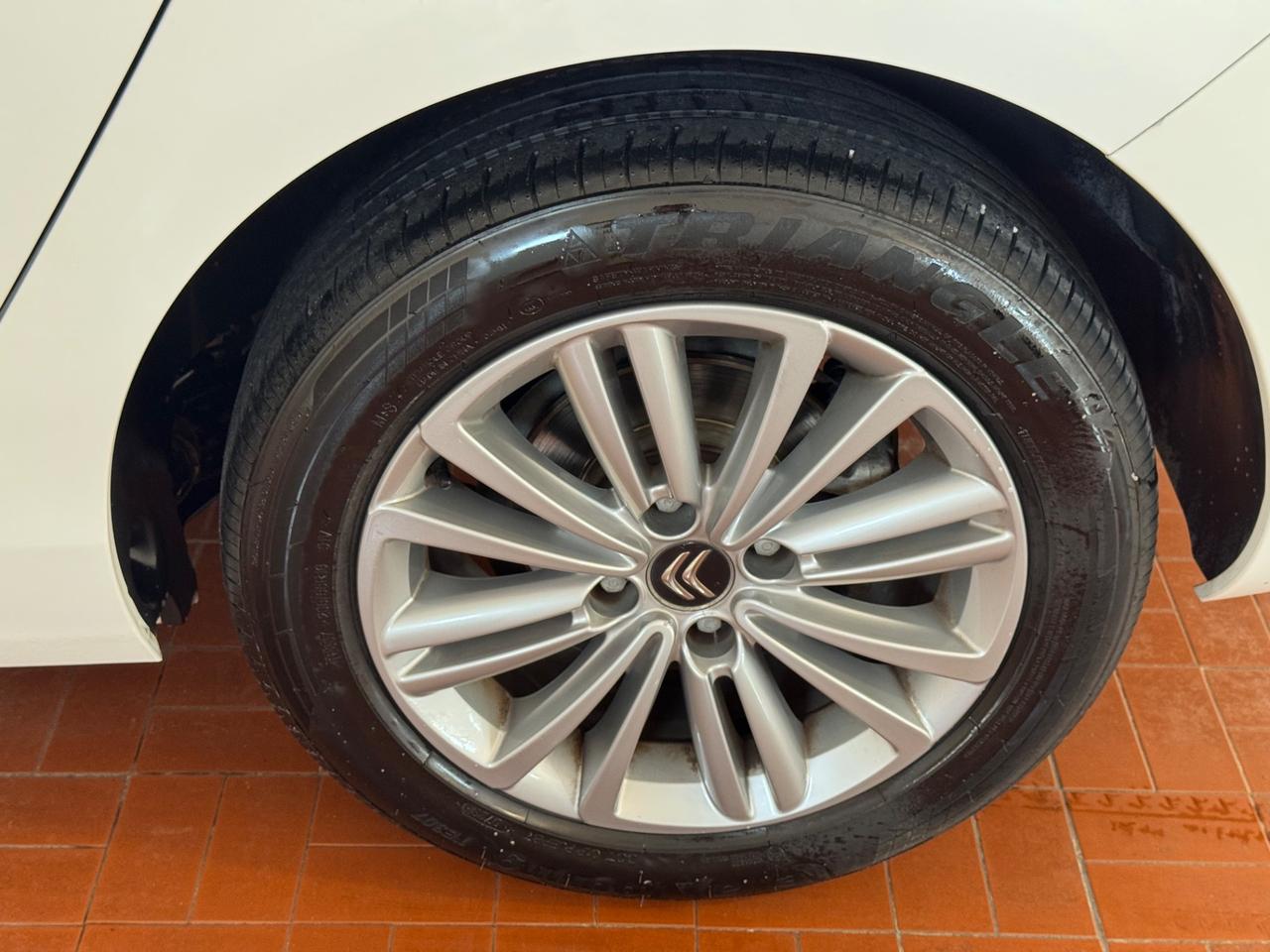 Citroen C4 1.6 VTi 120 GPL 2033 airdream Attraction E5