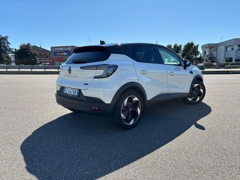 Renault Captur 1.6 E-Tech full hybrid Techno