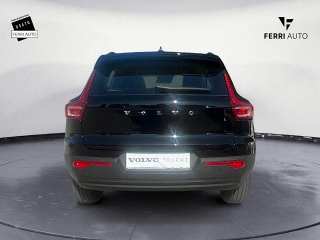 VOLVO XC40 T2 Geartronic Momentum Core