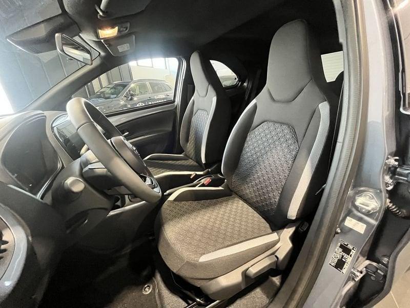 Toyota Aygo X 1.0 B (72 CV) Trend - KM0 - Cambio Manuale