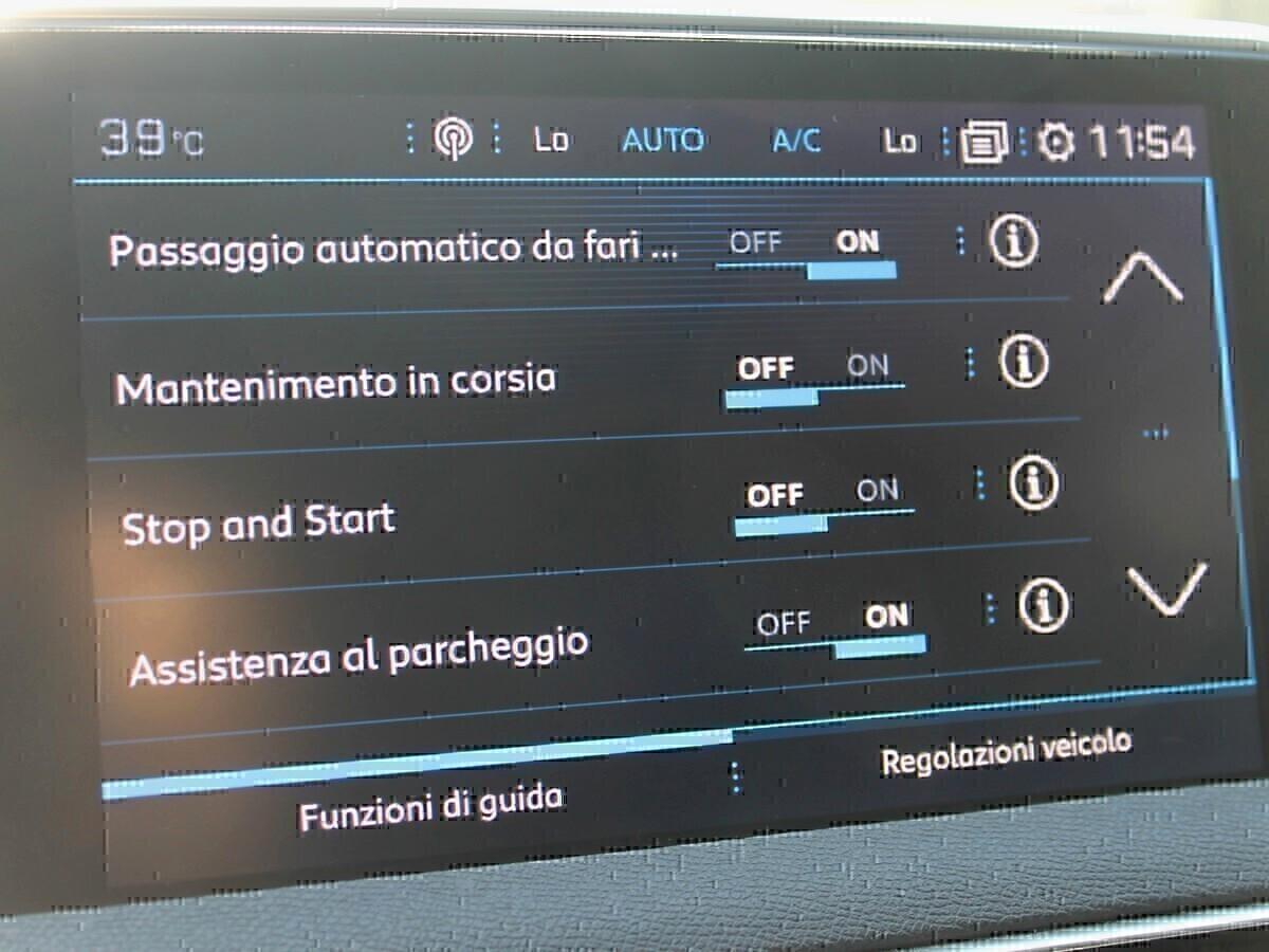 Peugeot 5008 2.0HDI 150Cv Allure Navi 7 Posti IVA DEDUCIBILE