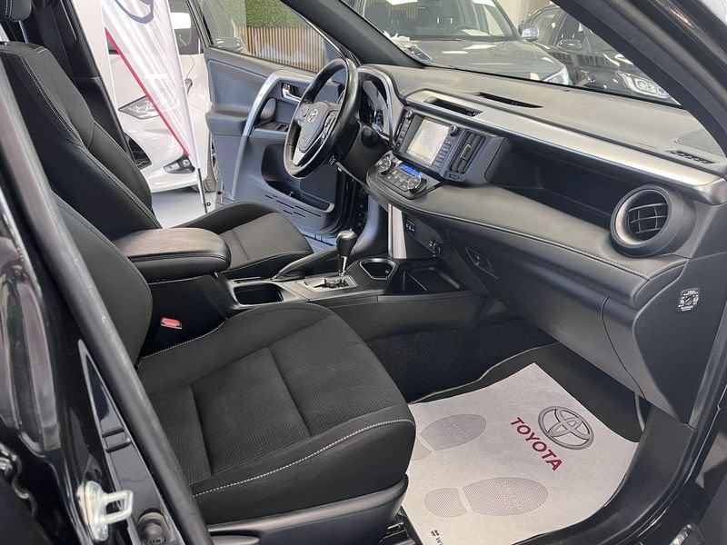 Toyota RAV4 2.5 Hybrid 2WD Dynamic+