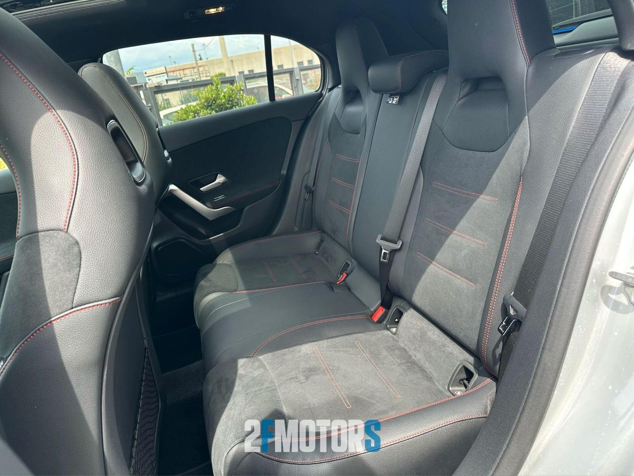 Mercedes-benz A 180 Automatic Premium Night edition