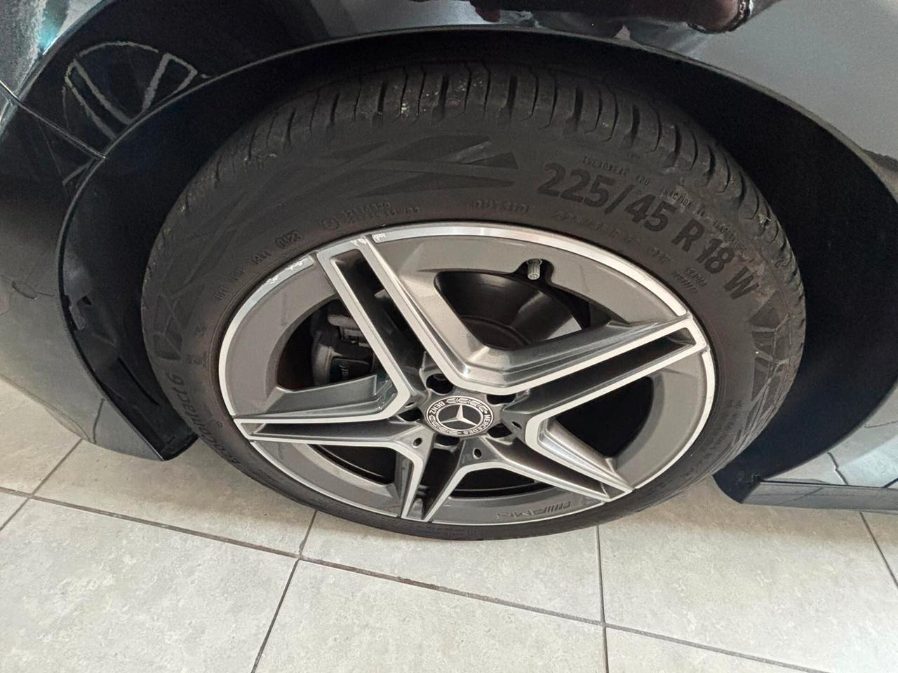 Mercedes-benz A 180 d Automatic AMG Line Advanced Plus