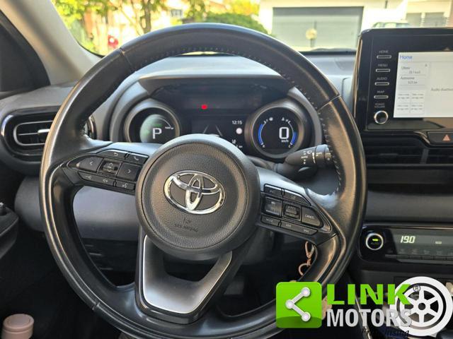 TOYOTA Yaris 1.5 Hybrid CVT Trend