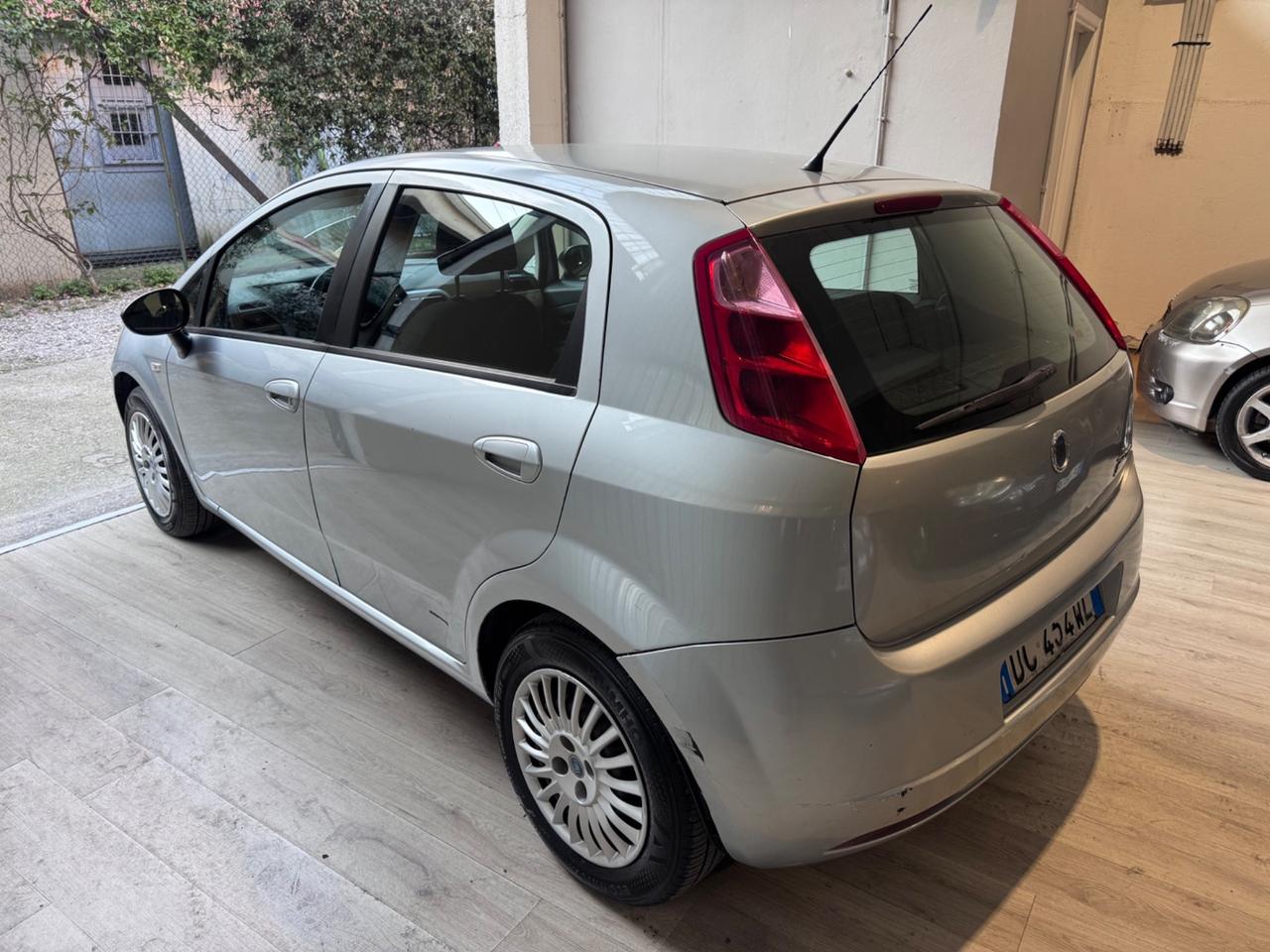 Fiat Grande Punto 1.2 Benzina d Neopatentati