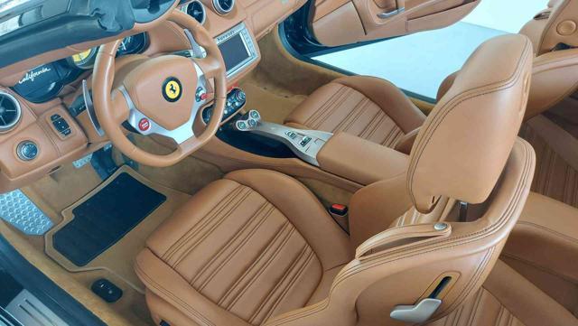 FERRARI California 13000km pari al nuovo IVA esposta