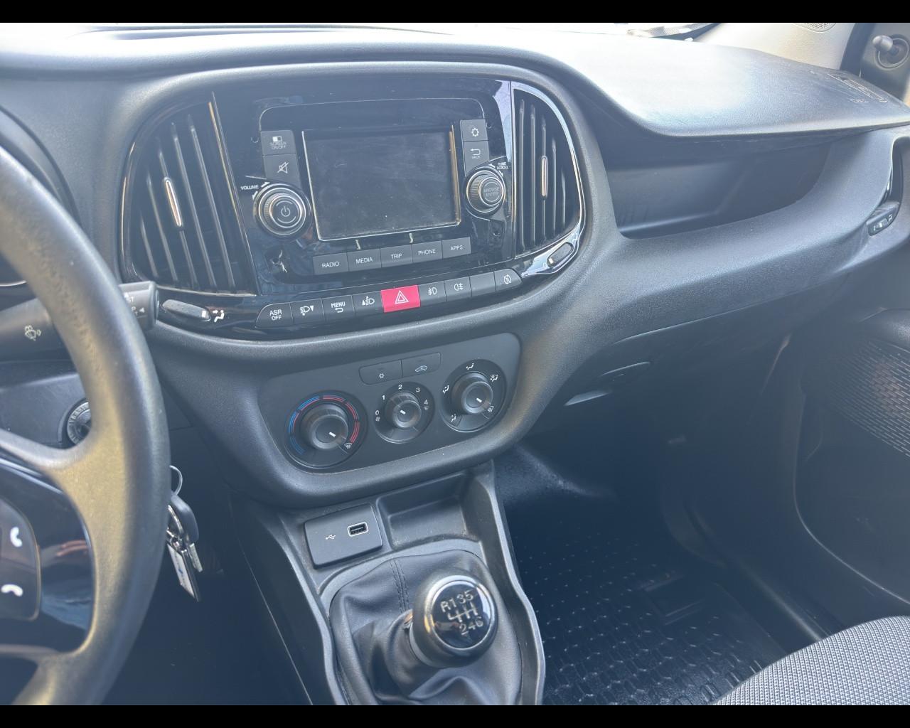 FIAT Doblò 3ª serie - Doblò 1.6 MJT 105CV S&S PC-TN Cargo Business