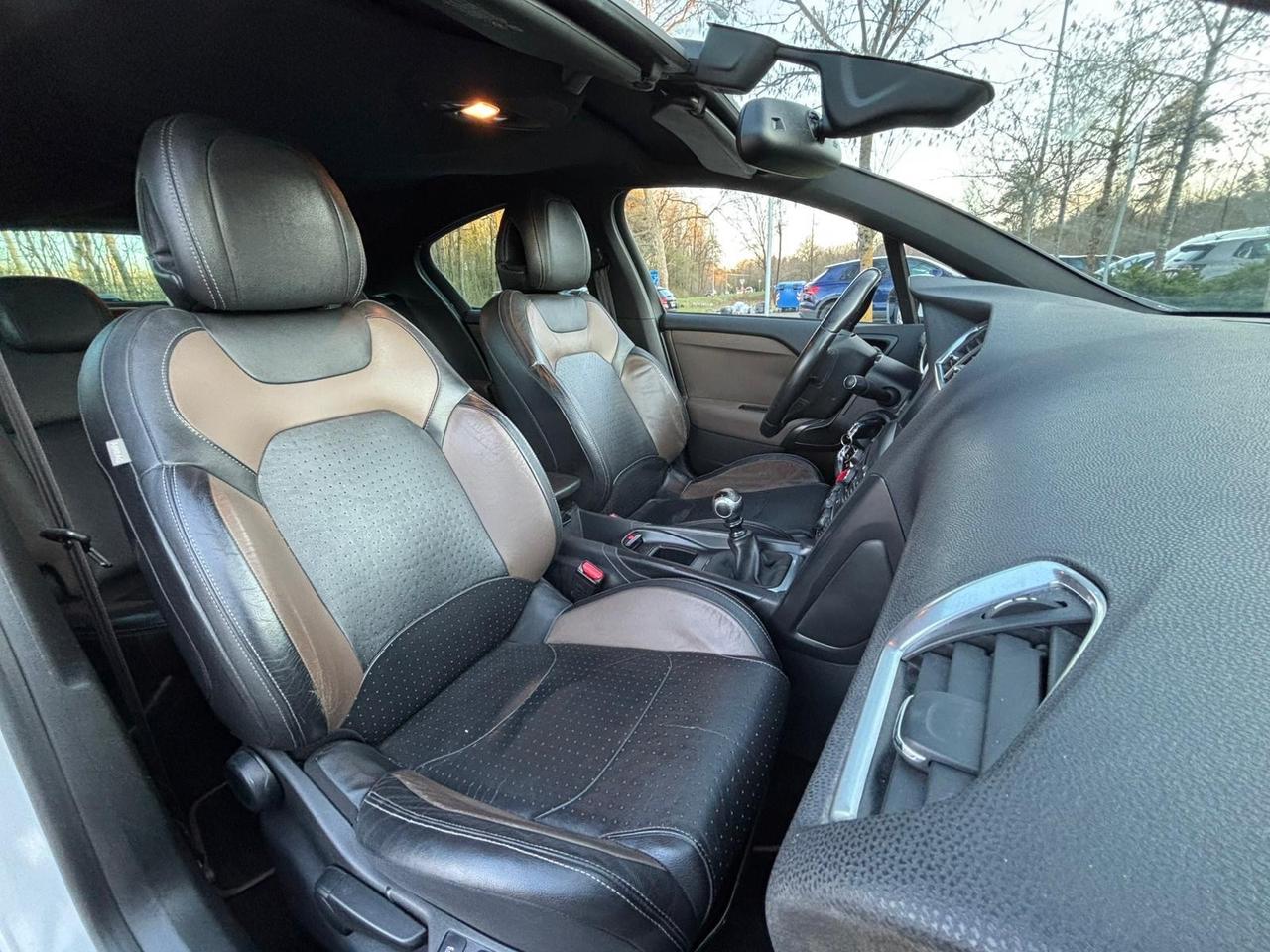 Ds DS4 4 2.0 HDi 160 Pure Pearl