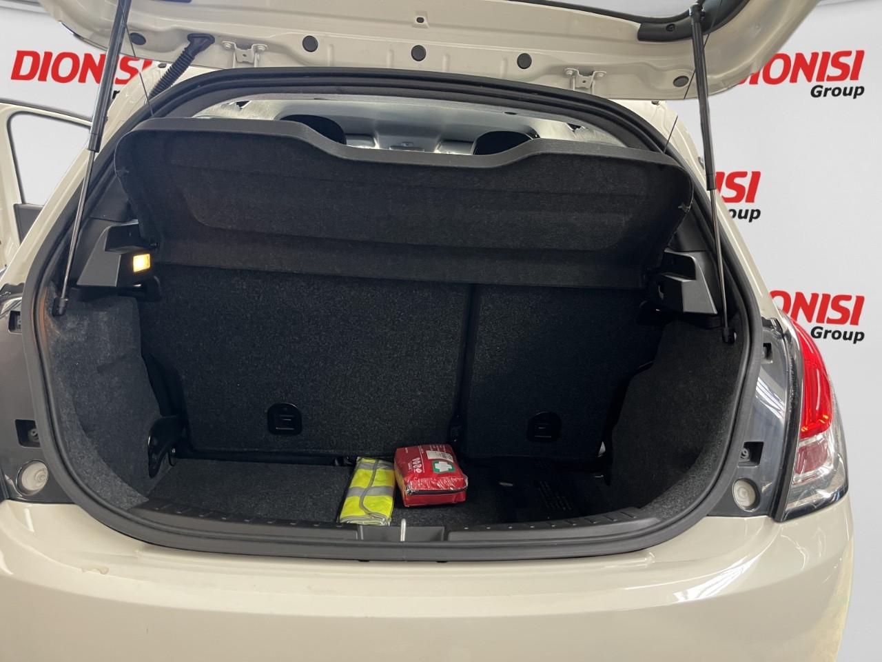 Lancia Ypsilon 1.0 70cv Firefly Hybrid S&S