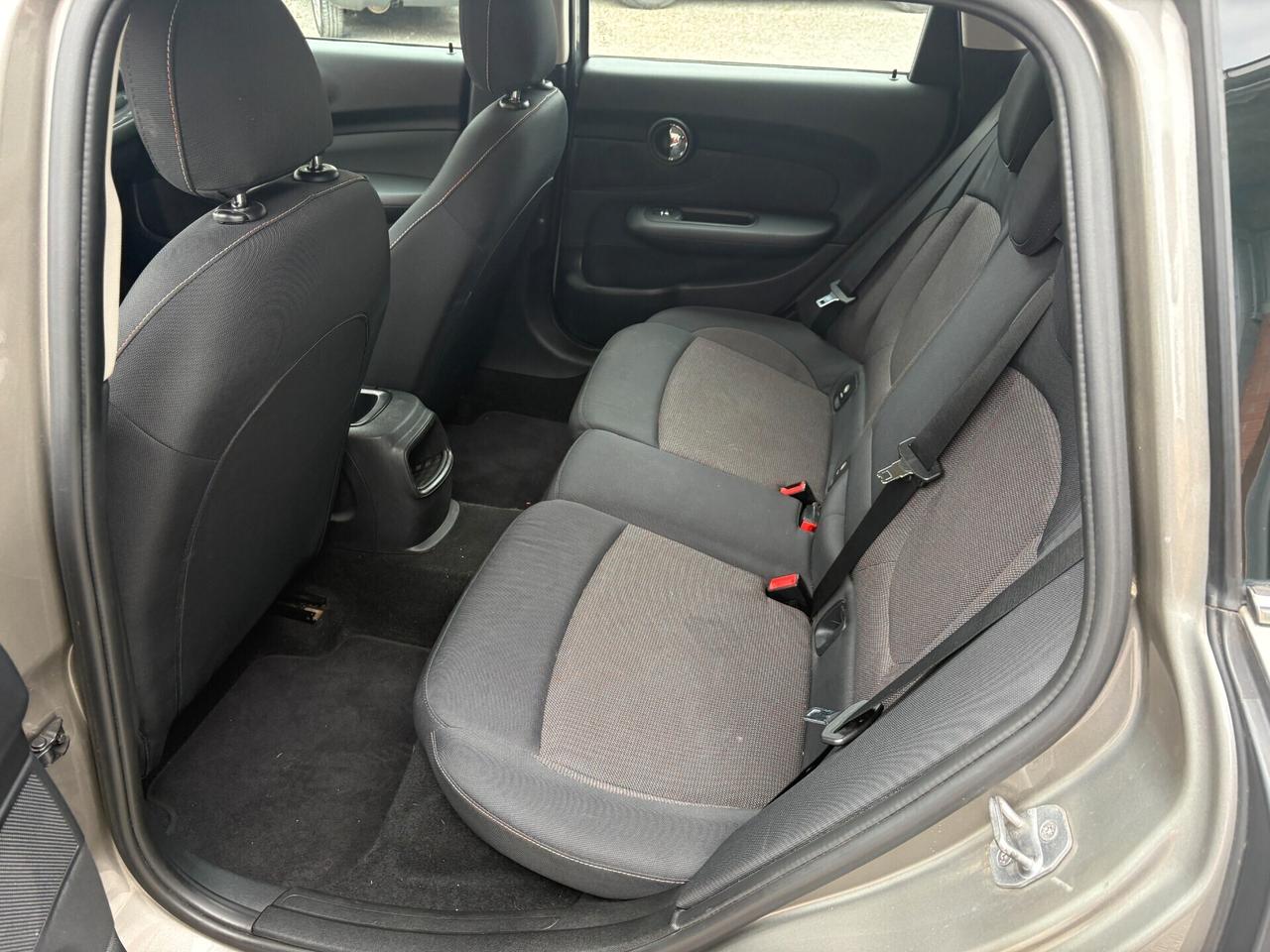 Mini Cooper D Clubman 2.0