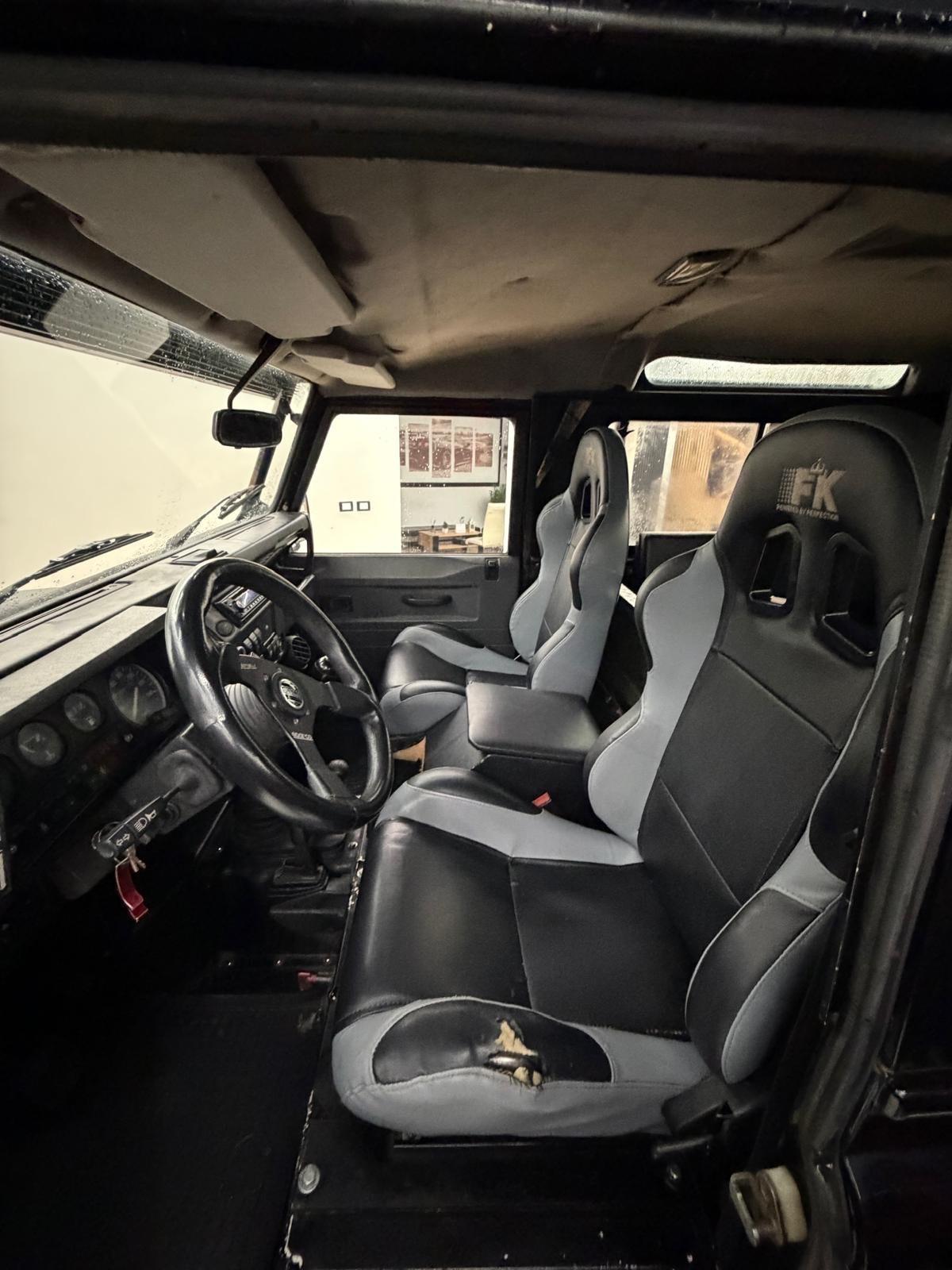 Land Rover Defender 90 2.5 Tdi Station Wagon County