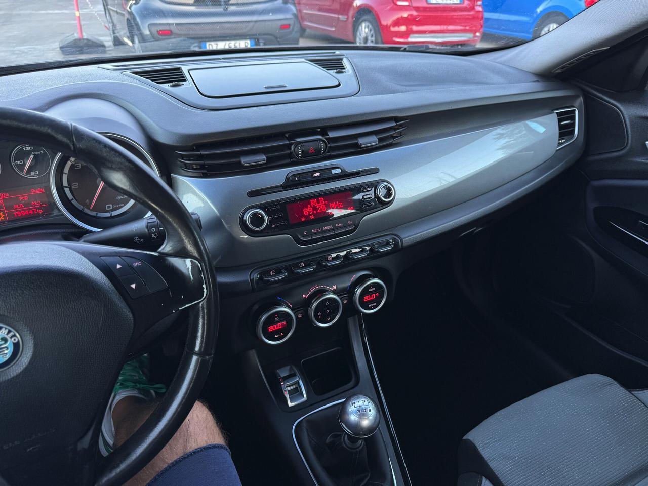 Alfa Romeo Giulietta 1.6 JTDm-2 105 CV Distinctive