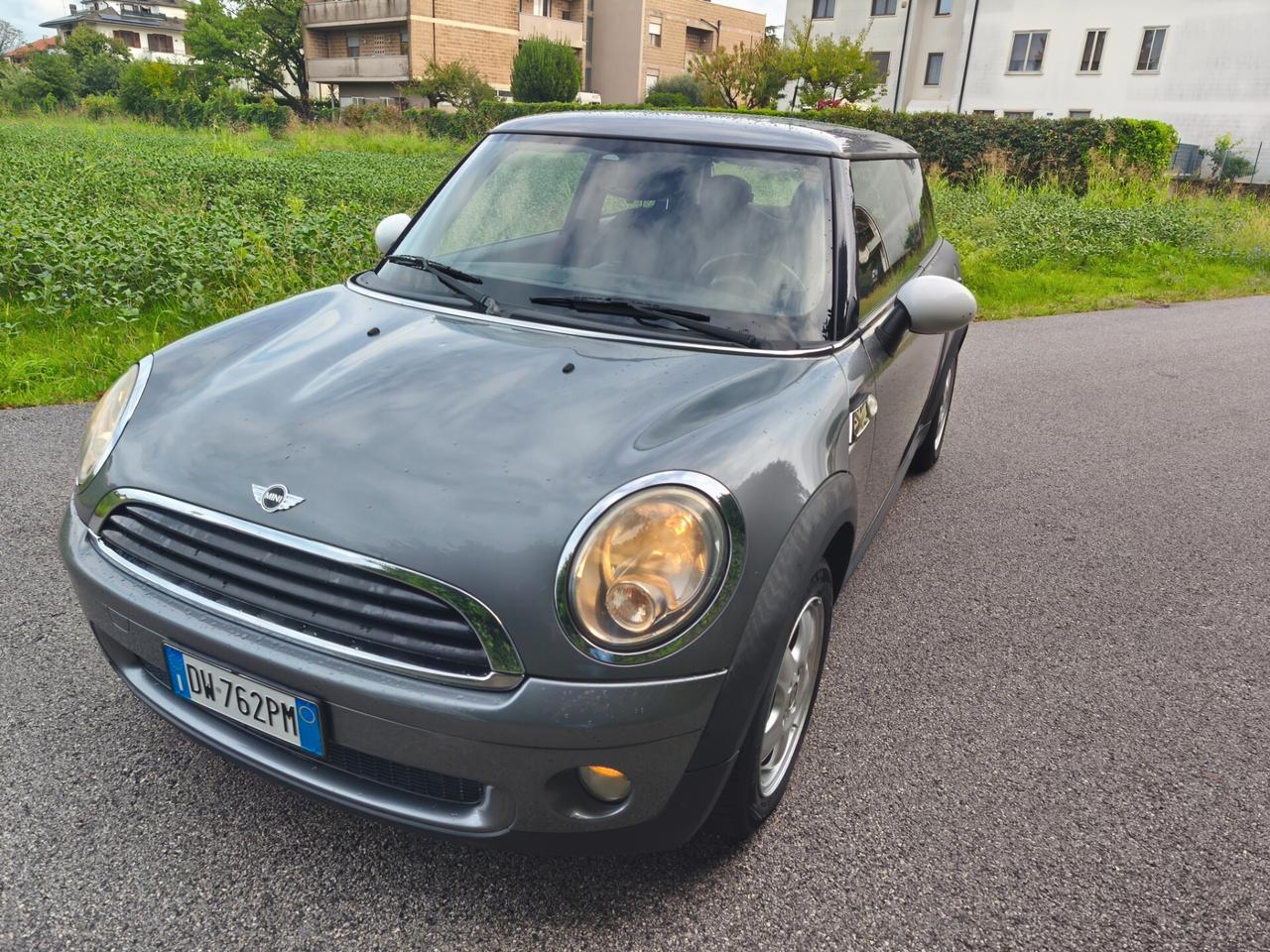 Mini 1.4 neopatentati ottime condizioni garanzia