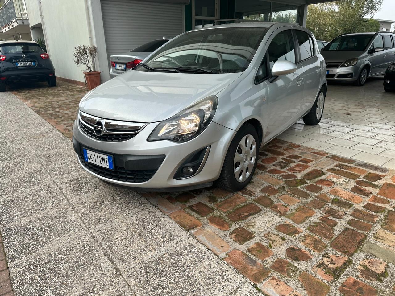 Opel Corsa 1.2 GPL Neopatentati