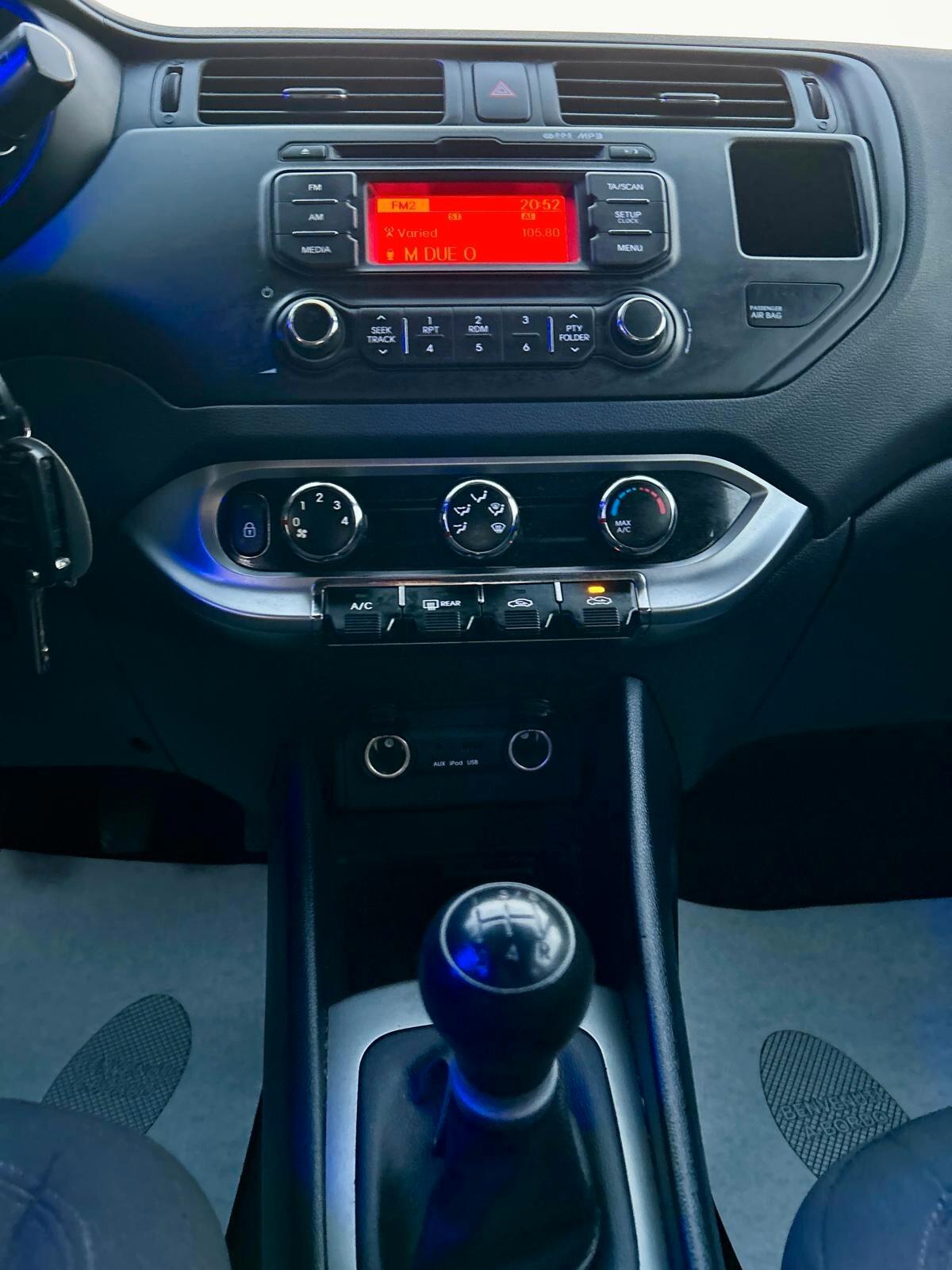 Kia Rio 1.2 CVVT 5p. EX - OK NEOPATENTATO